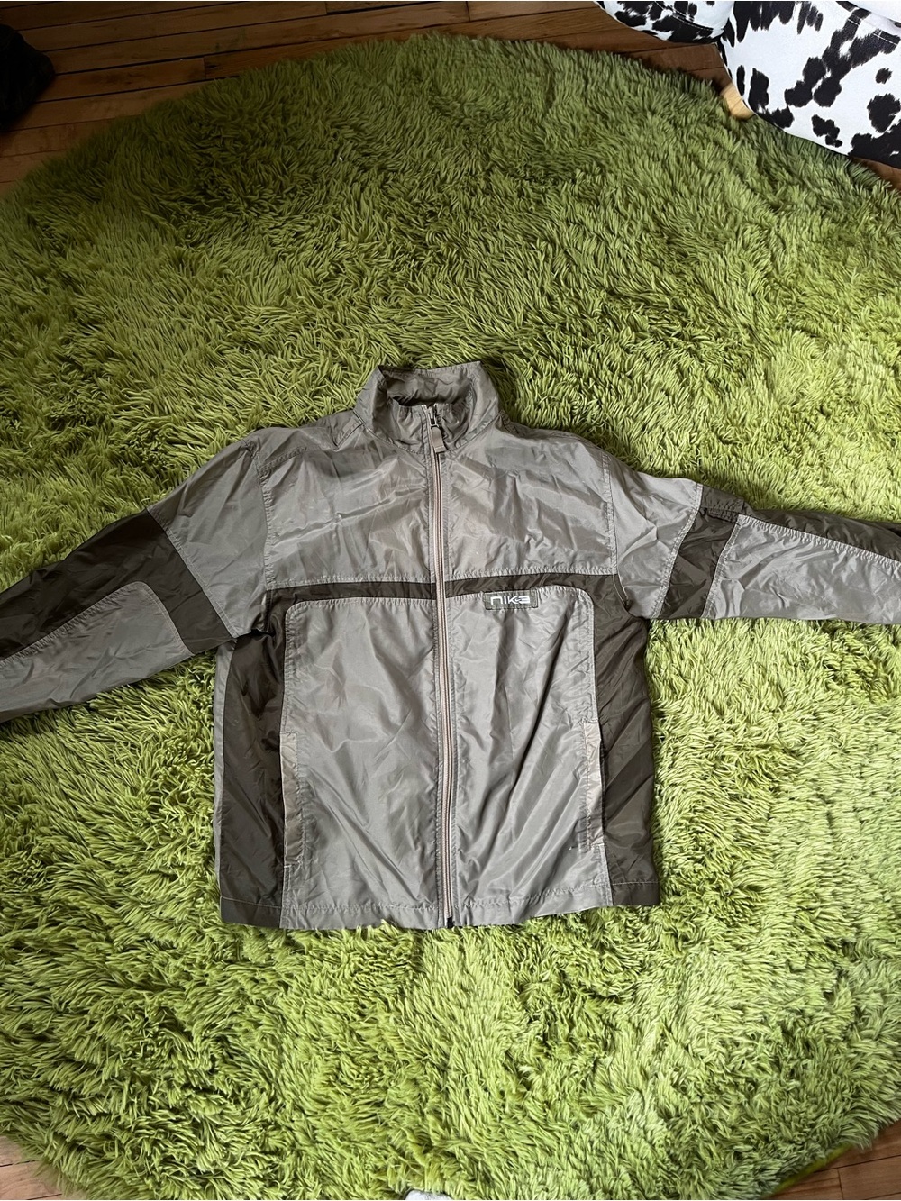 Lightweightvi Men's Gray Windbreaker Jacket